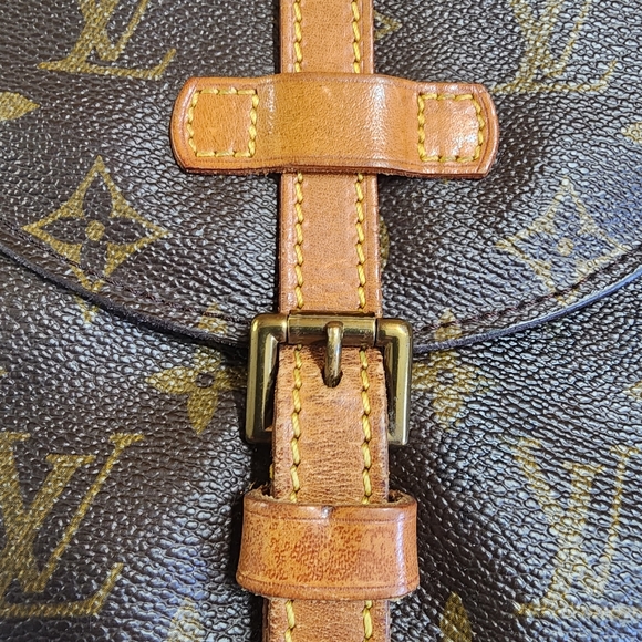 Authentic LOUIS VUITTON vintage monogram chantilly PM crossbody bag - Picture 6 of 13